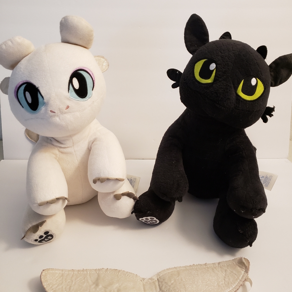 How to Train A Dragon 2pk Collectors Build a Bear Plushes